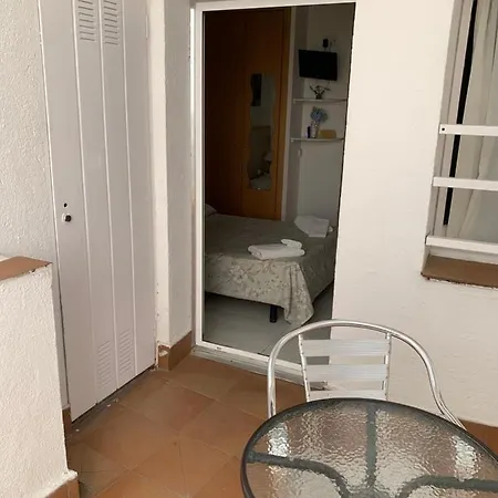 Alhambra Hostal Tarragona