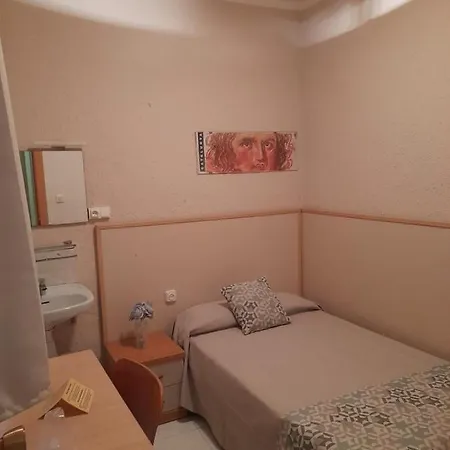 Alhambra Hostal