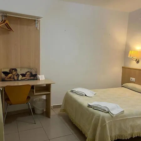 Alhambra Hostal
