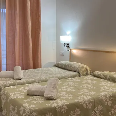 Alhambra Hostal Tarragona