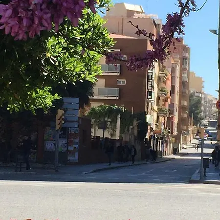 Alhambra Hostel Tarragona