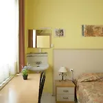 Auberge de jeunesse Alhambra *
